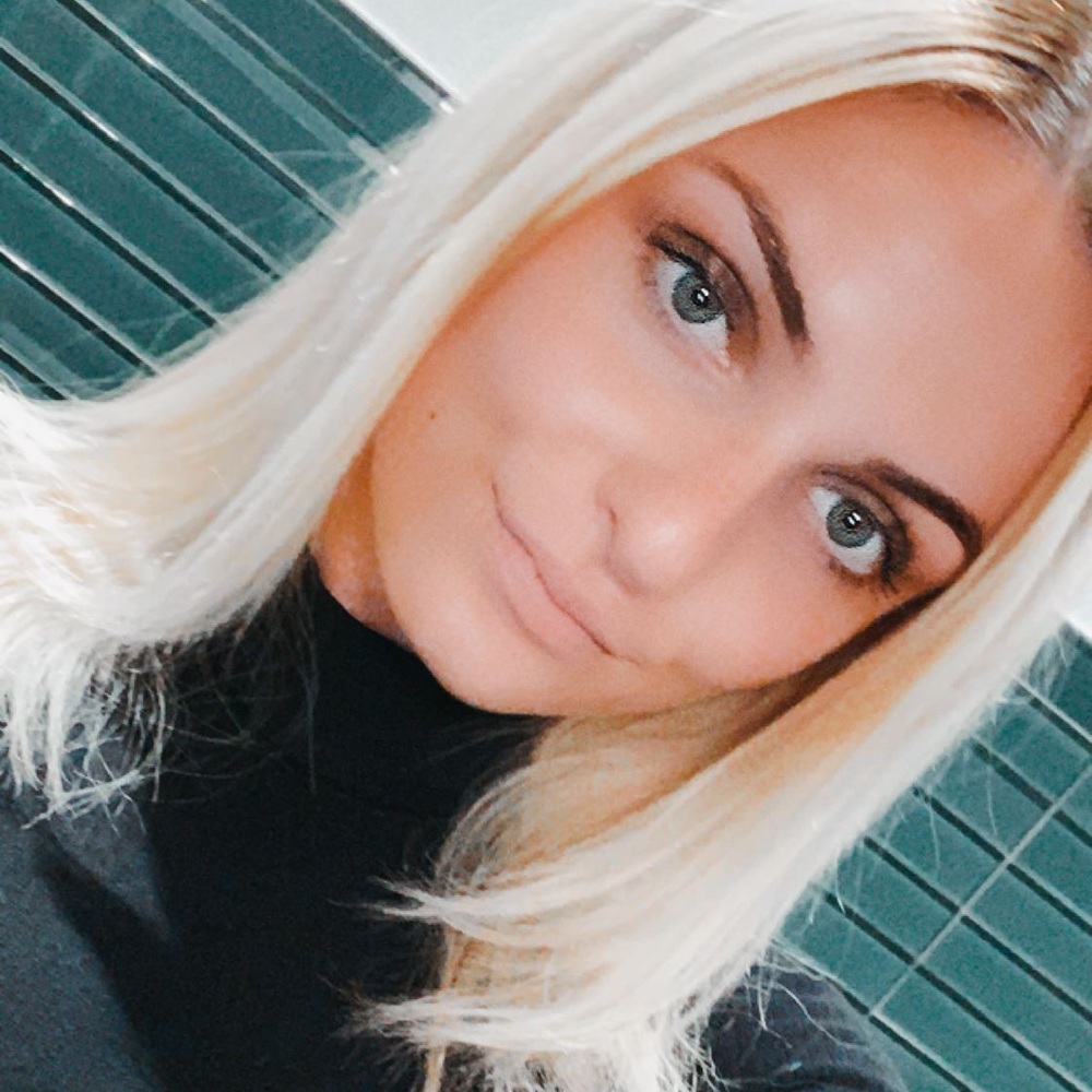 Meet your Posher, Katie